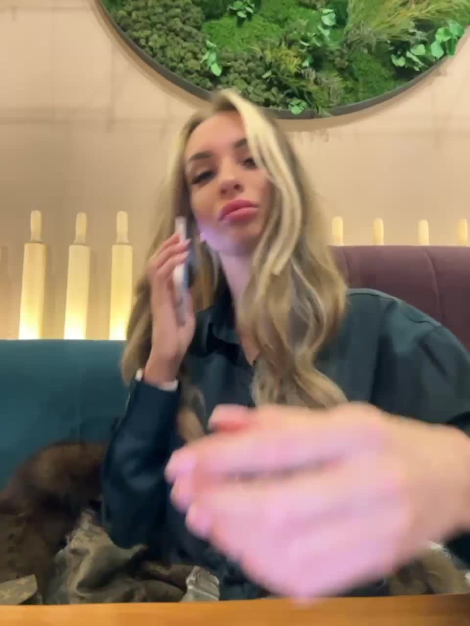 View or download file goldpussy69 on 2023-11-16 from bongacams