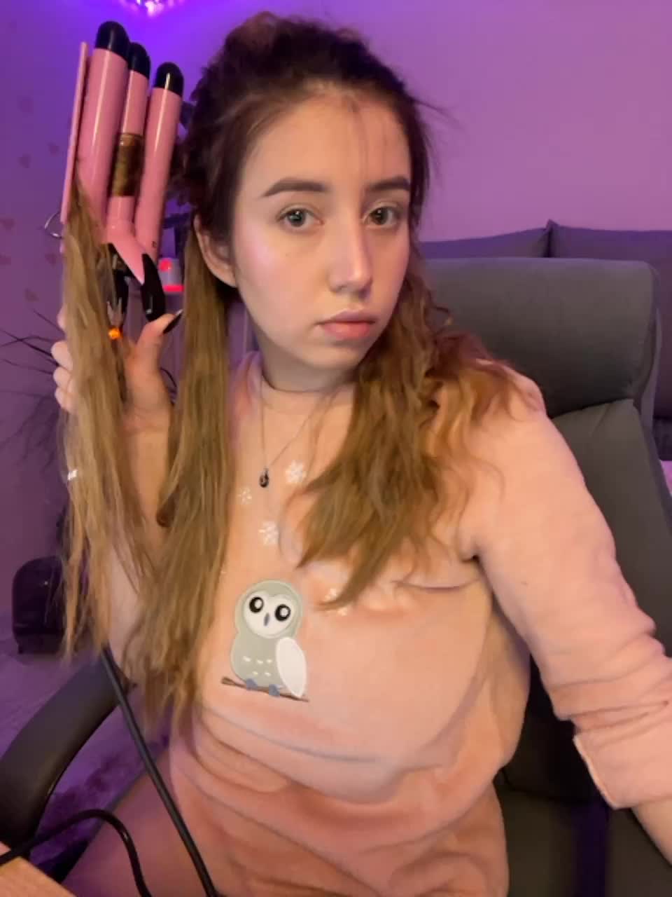 View or download file mialiahot on 2023-11-16 from bongacams