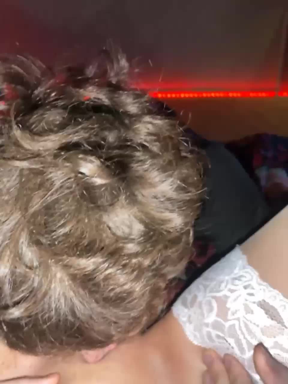 View or download file smokebeauty1 on 2023-11-16 from bongacams