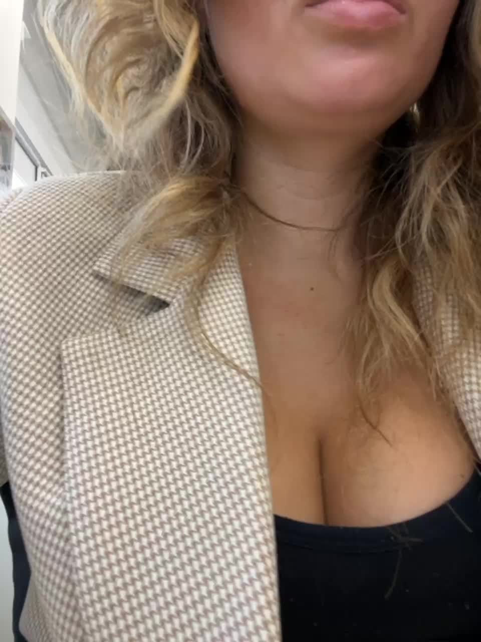 View or download file yuliyalasker on 2023-11-16 from bongacams