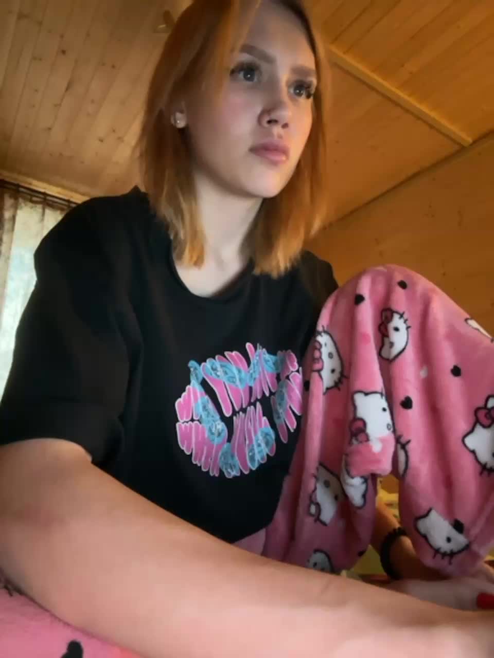 View or download file angelll3 on 2023-11-20 from bongacams