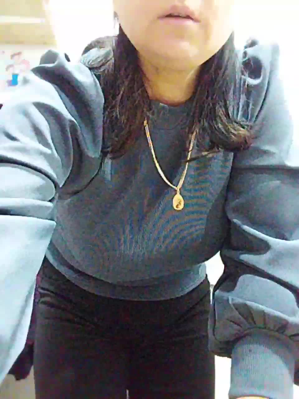 View or download file diva_mila on 2023-11-24 from bongacams