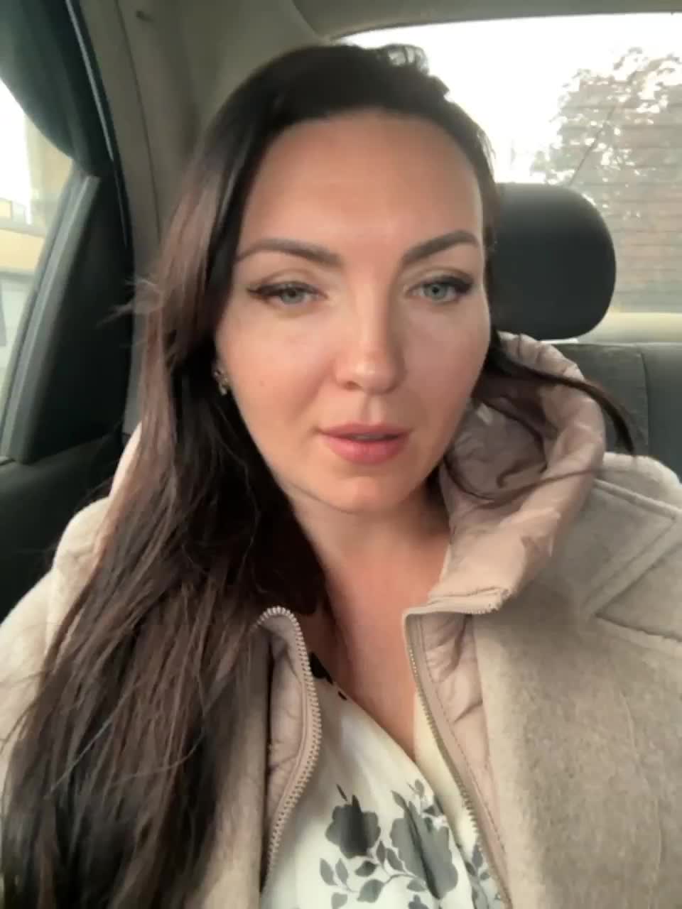 View or download file divora on 2023-11-25 from bongacams