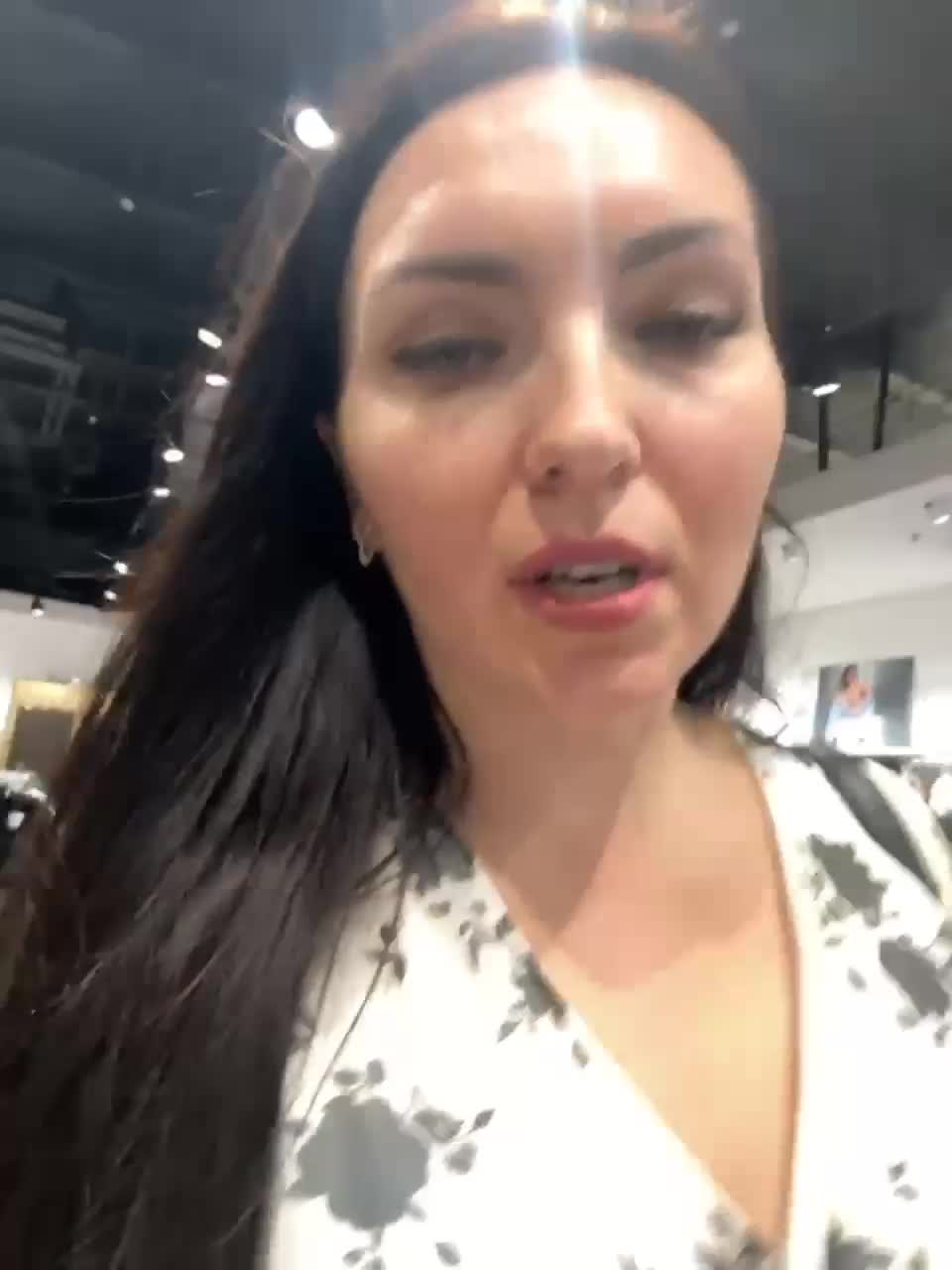 View or download file divora on 2023-11-25 from bongacams