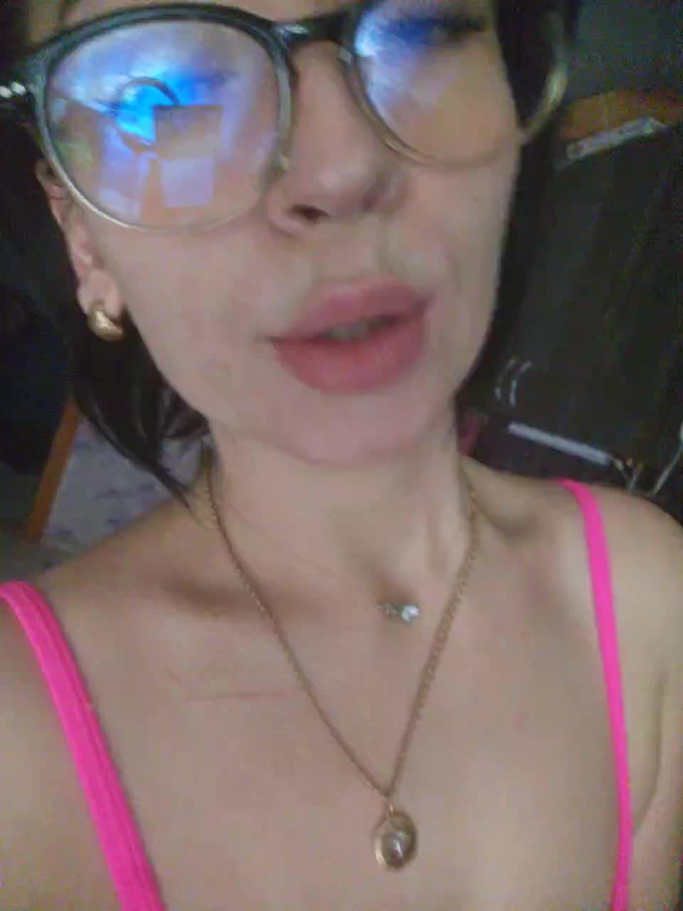 View or download file aureliyxxx on 2023-11-26 from bongacams