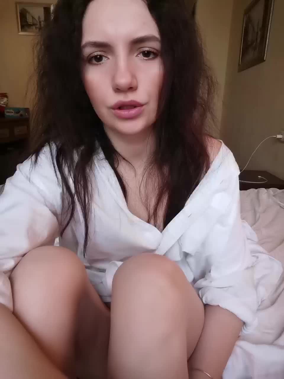 View or download file marykiskis on 2023-11-26 from bongacams