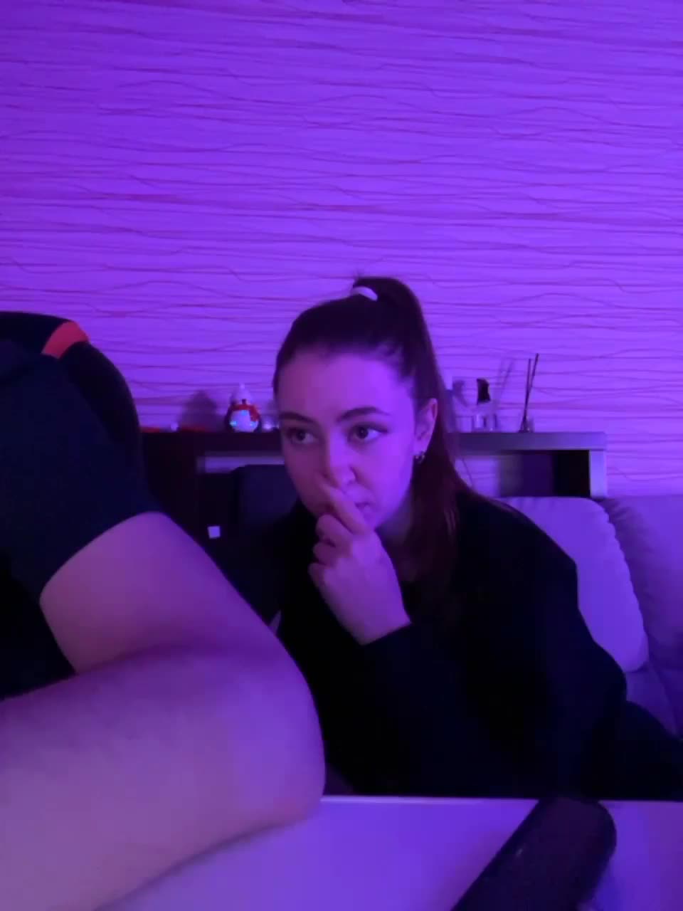 View or download file shrimprolls on 2023-11-26 from bongacams