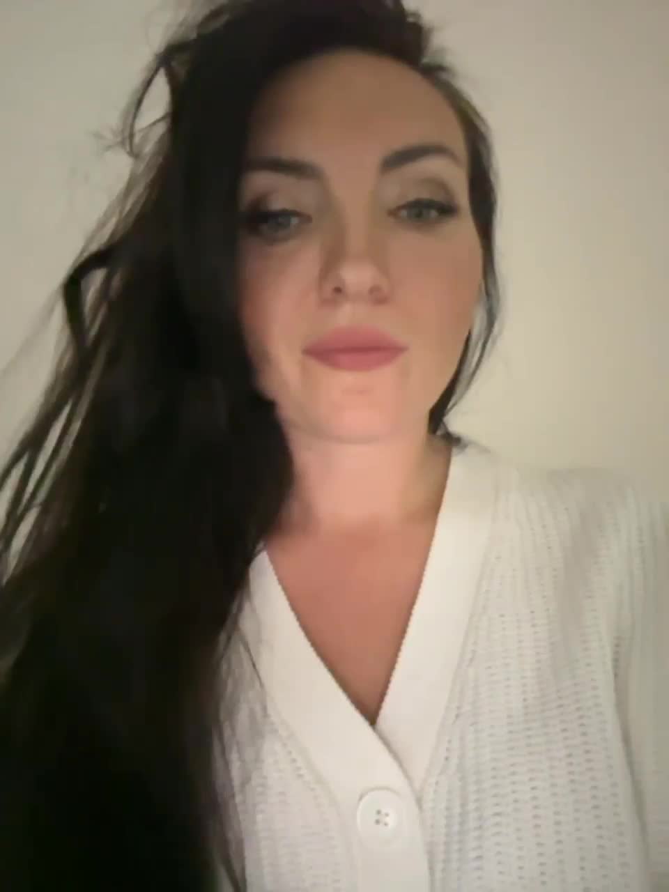 View or download file divora on 2023-11-27 from bongacams