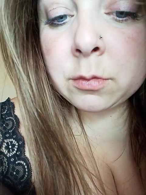 View or download file hairycrotch on 2023-11-27 from bongacams