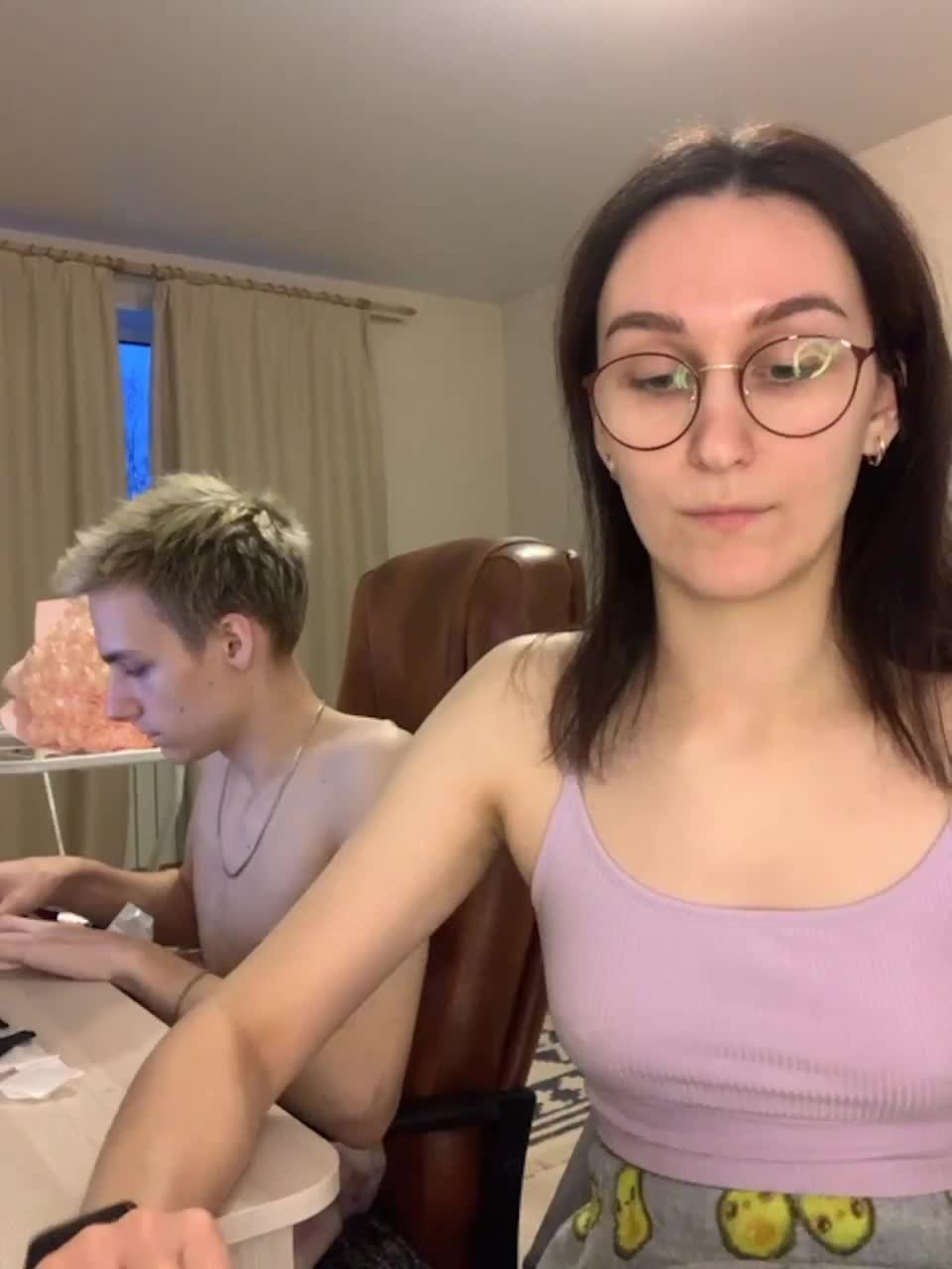 View or download file sweet_peaches on 2023-11-27 from bongacams