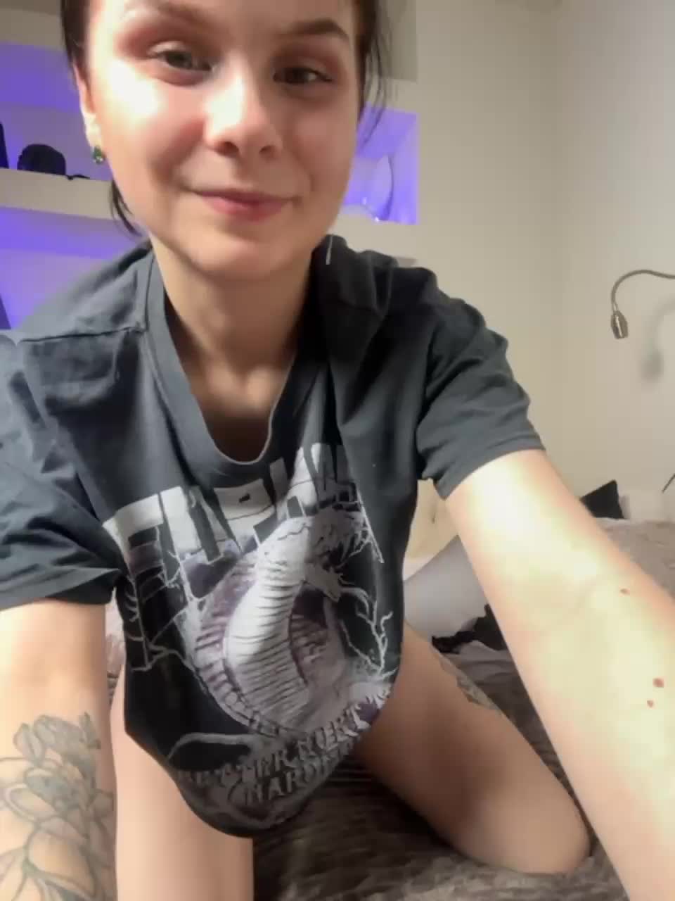 View or download file _tiffanni_ on 2023-11-28 from bongacams