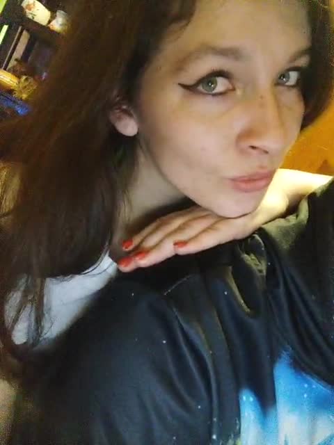 View or download file masya1996 on 2023-11-29 from bongacams