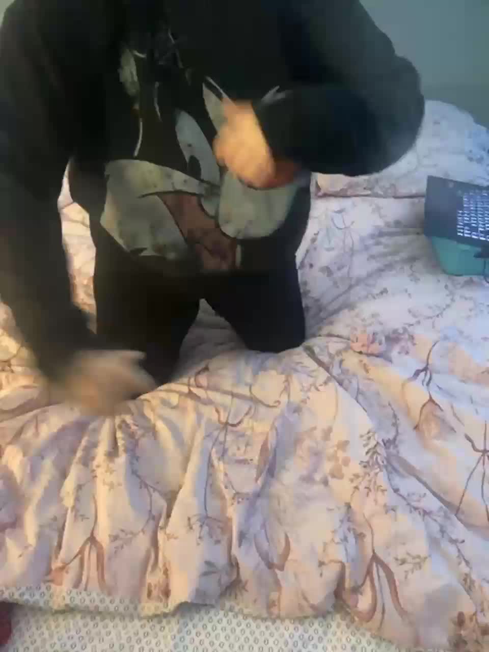 View or download file milaa1998 on 2023-11-29 from bongacams