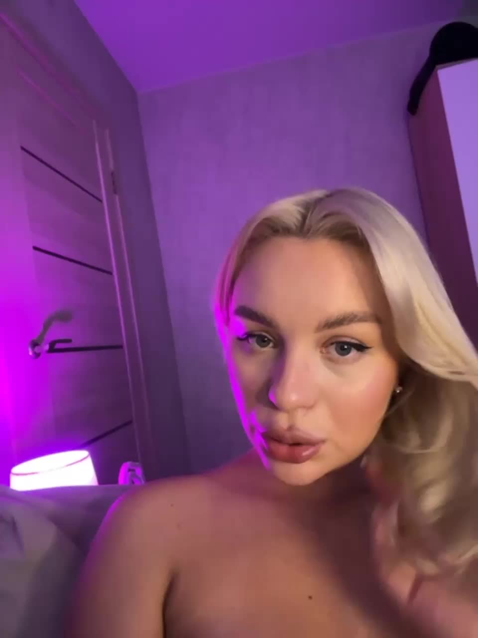 View or download file mila_m on 2023-11-30 from bongacams