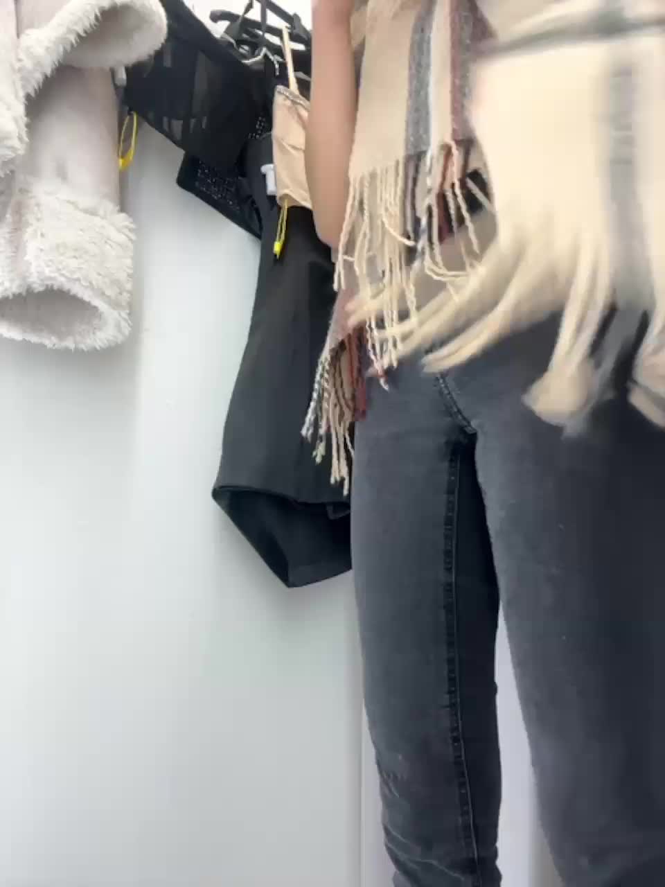 View or download file _lana_chester_ on 2023-12-01 from bongacams