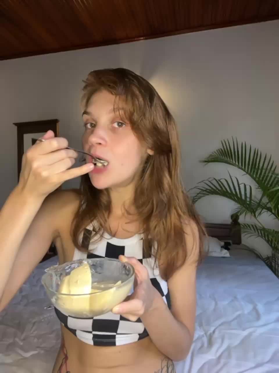 View or download file nastyu_sha on 2023-12-01 from bongacams