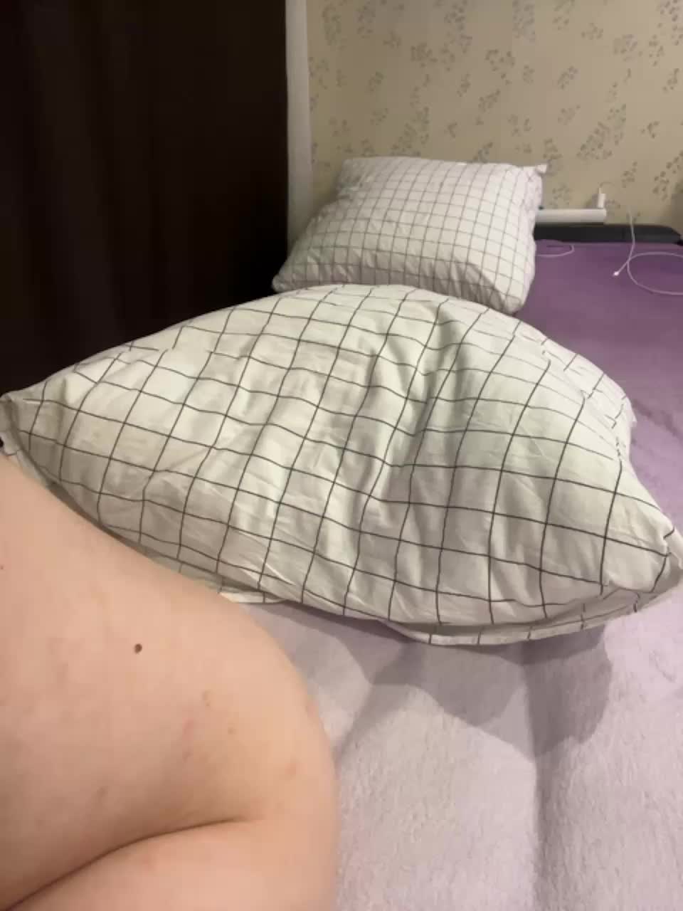 View or download file katrinnna on 2023-12-02 from bongacams