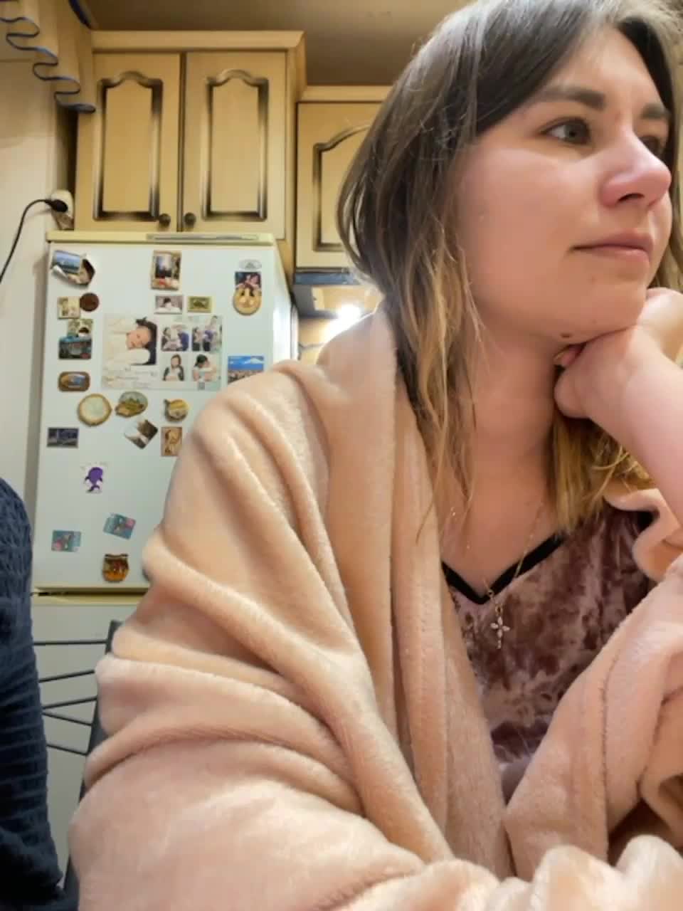 View or download file _breid_1 on 2023-12-03 from bongacams