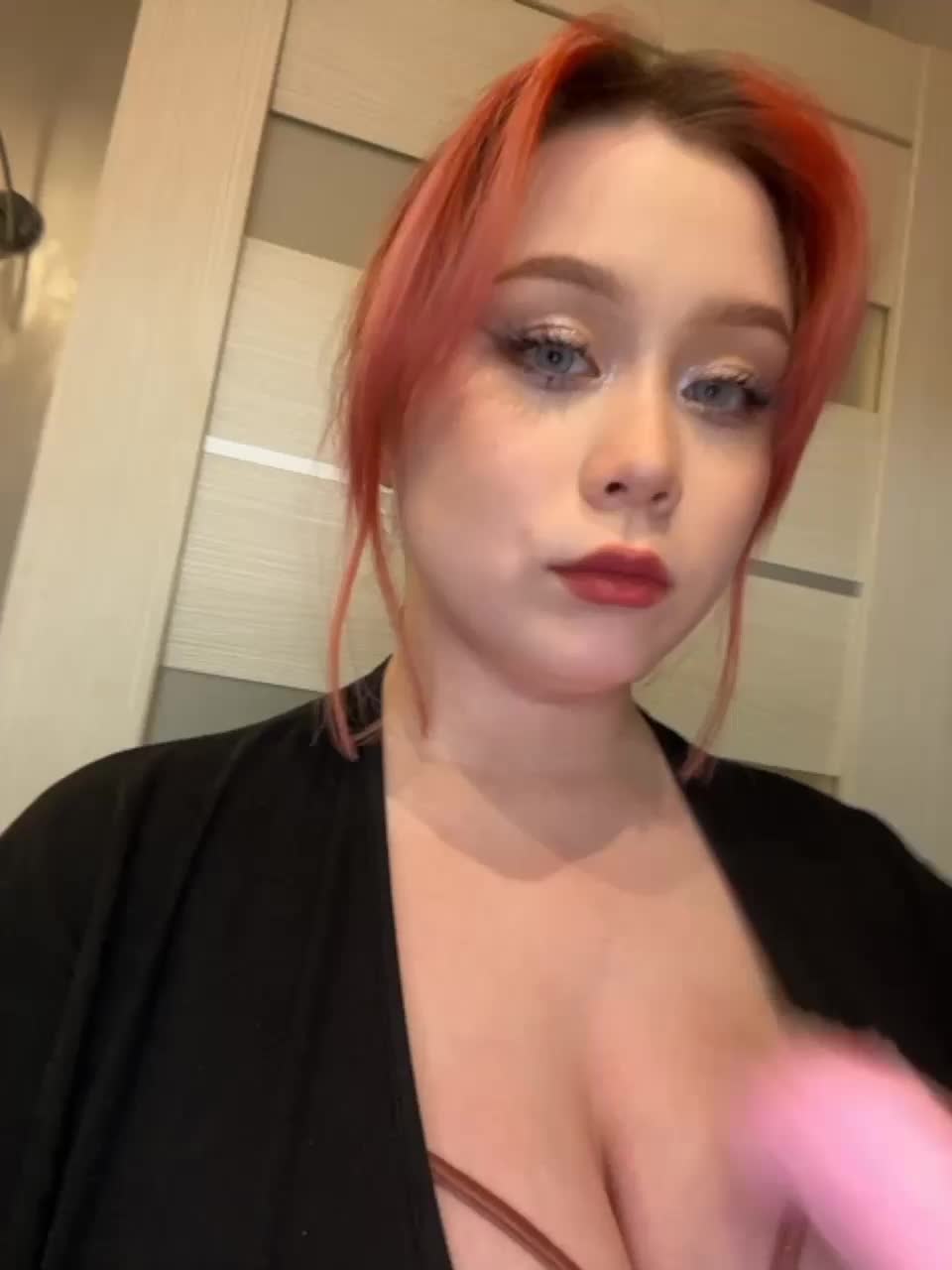 View or download file damilui on 2023-12-03 from bongacams