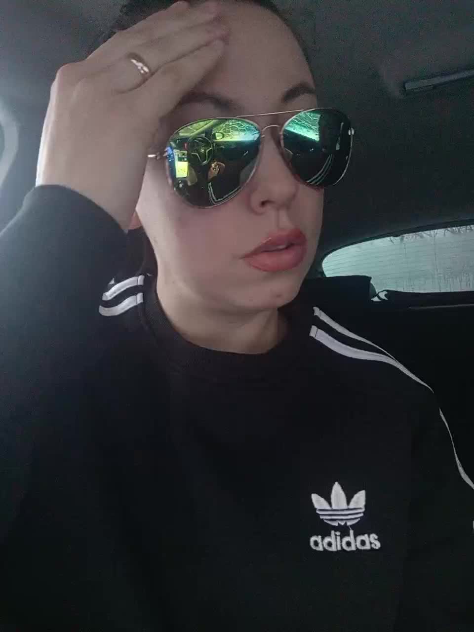 View or download file _pypsiki_ on 2023-12-04 from bongacams