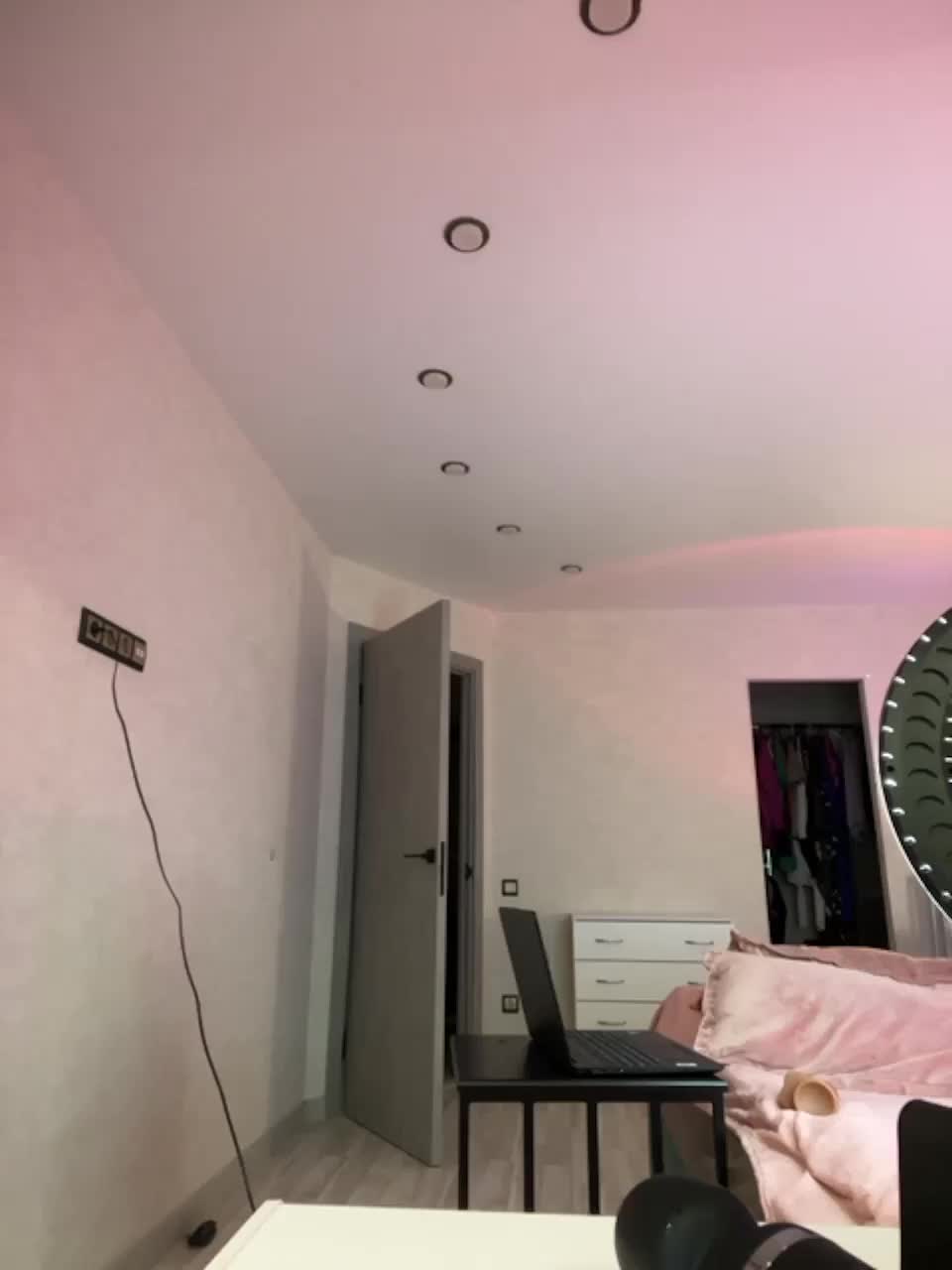 View or download file essexxs on 2023-12-04 from bongacams