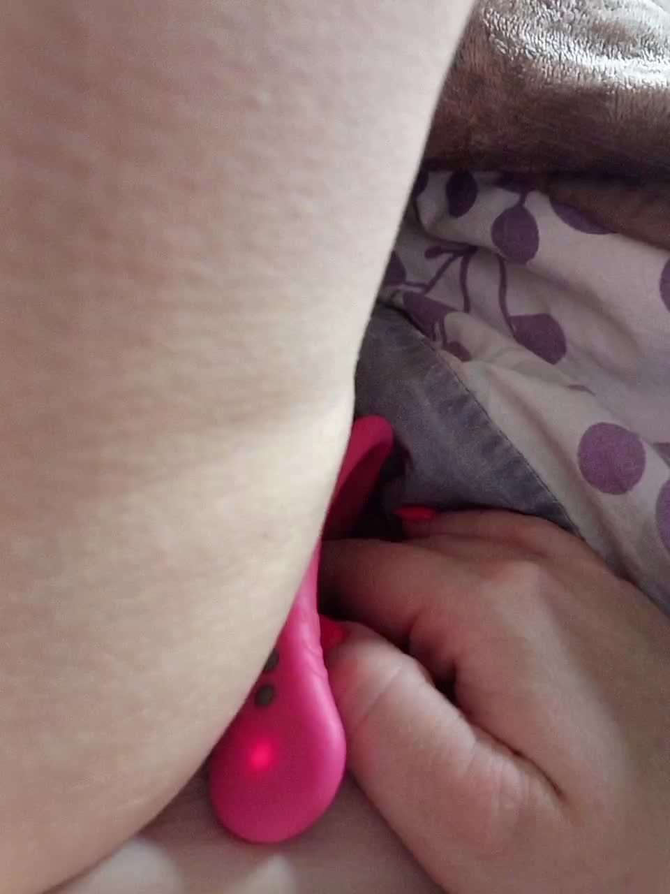 View or download file hairycrotch on 2023-12-04 from bongacams