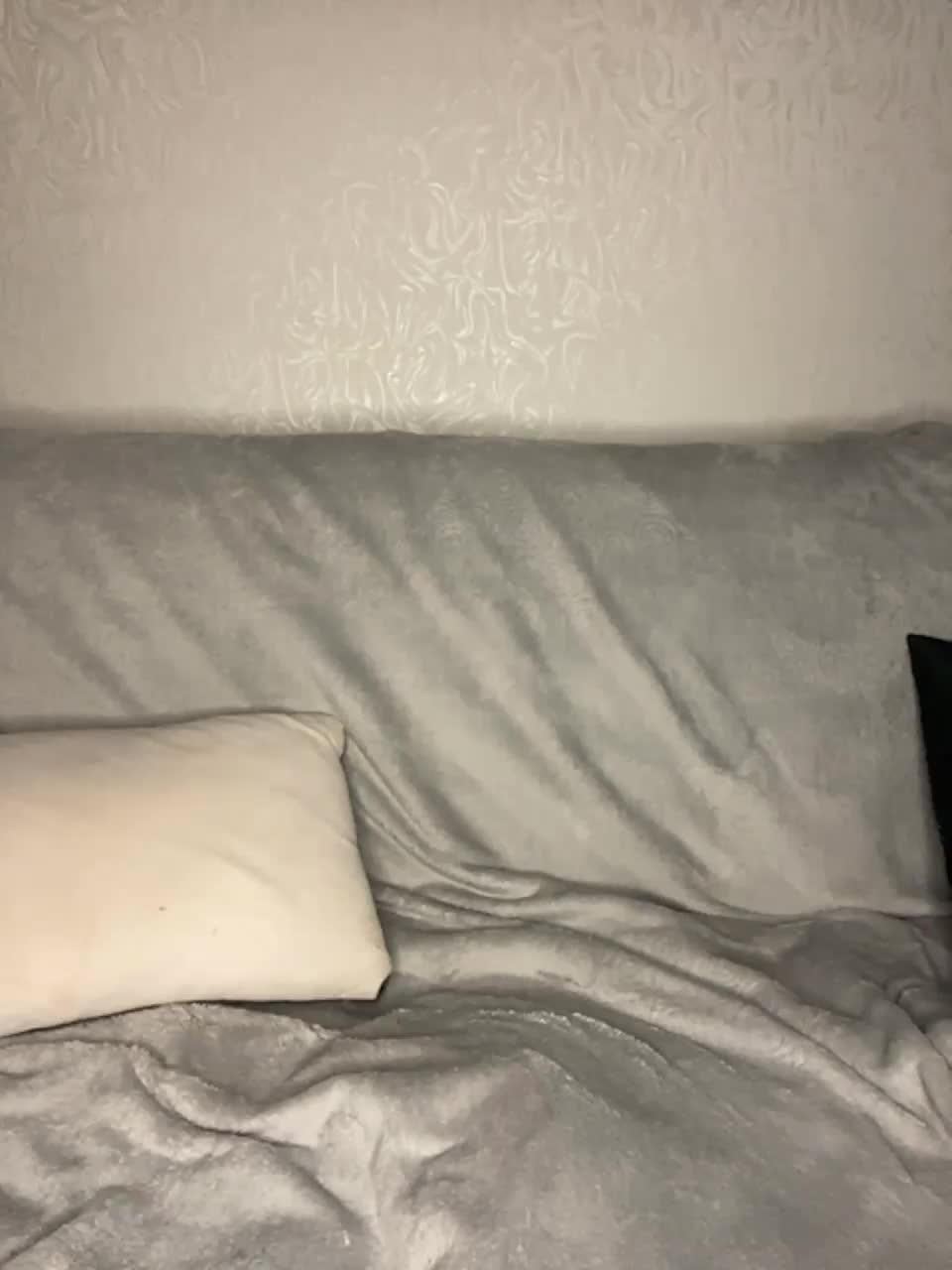 View or download file yourlovessz on 2023-12-04 from bongacams