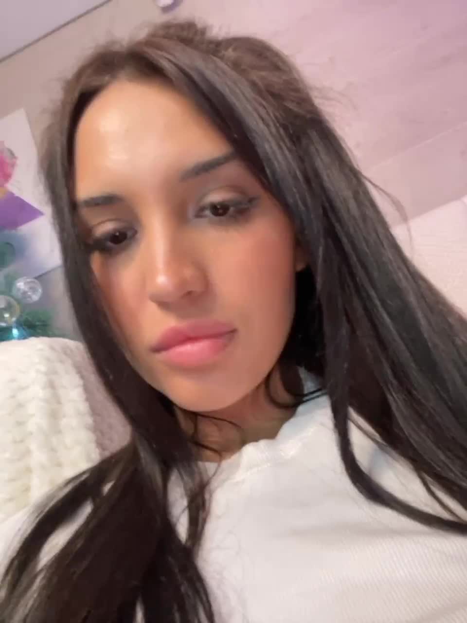 View or download file sexy_assian on 2023-12-06 from bongacams