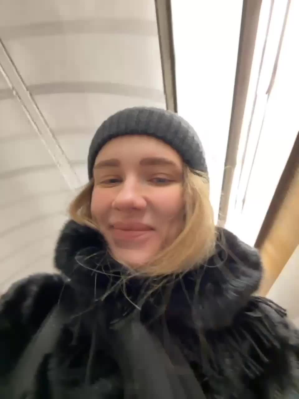 View or download file kirlove1 on 2023-12-07 from bongacams