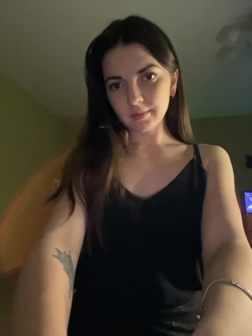 View or download file _saharochek_ on 2023-12-08 from bongacams