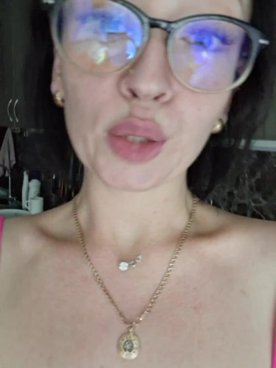 View or download file aureliyxxx on 2023-12-08 from bongacams