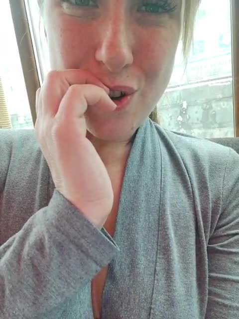 View or download file mazymi on 2023-12-08 from bongacams