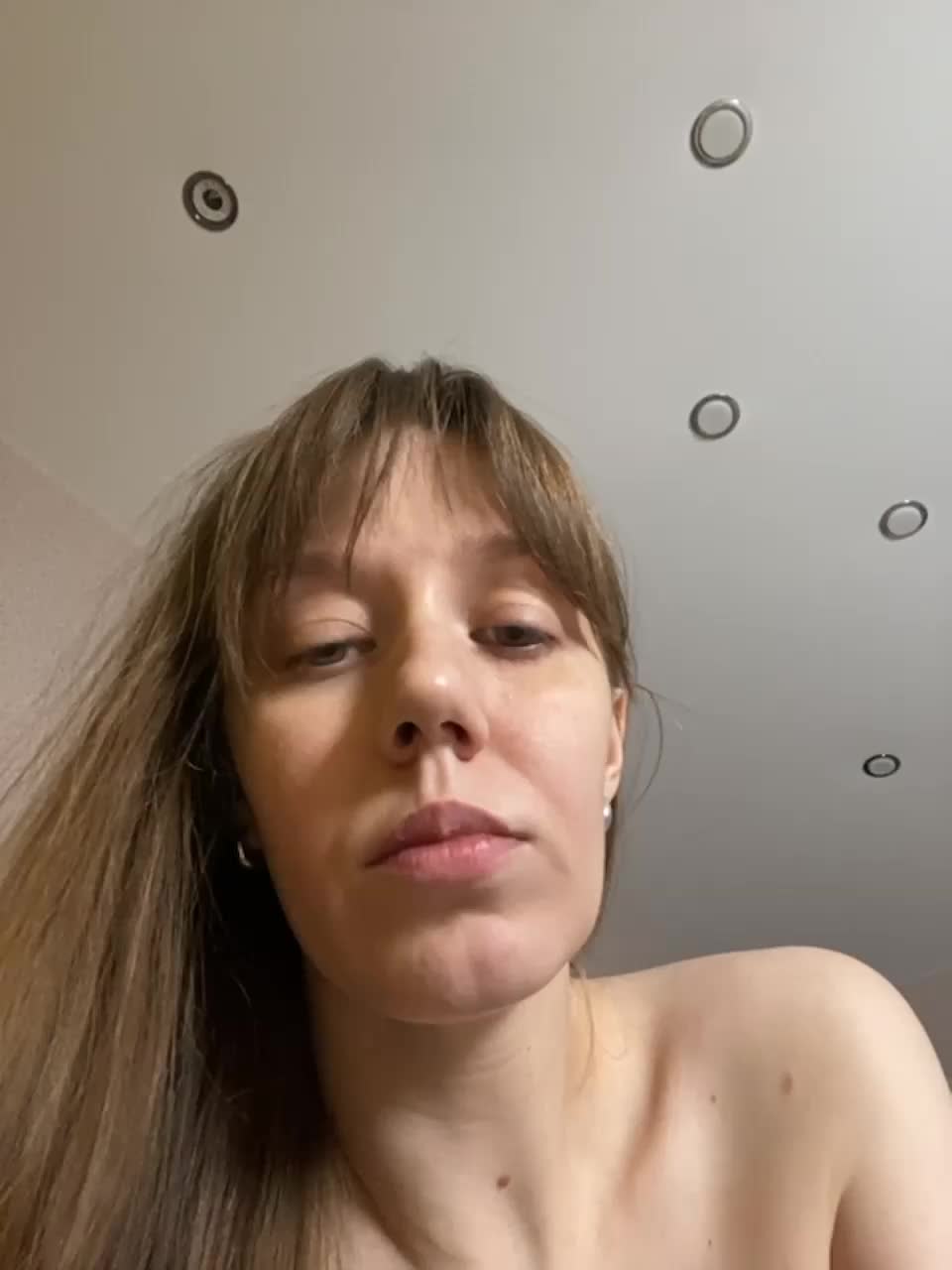 View or download file salutchristine on 2023-12-08 from bongacams