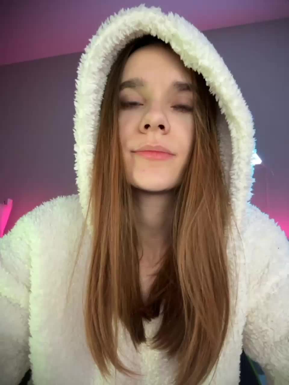 View or download file damkiky on 2023-12-09 from bongacams