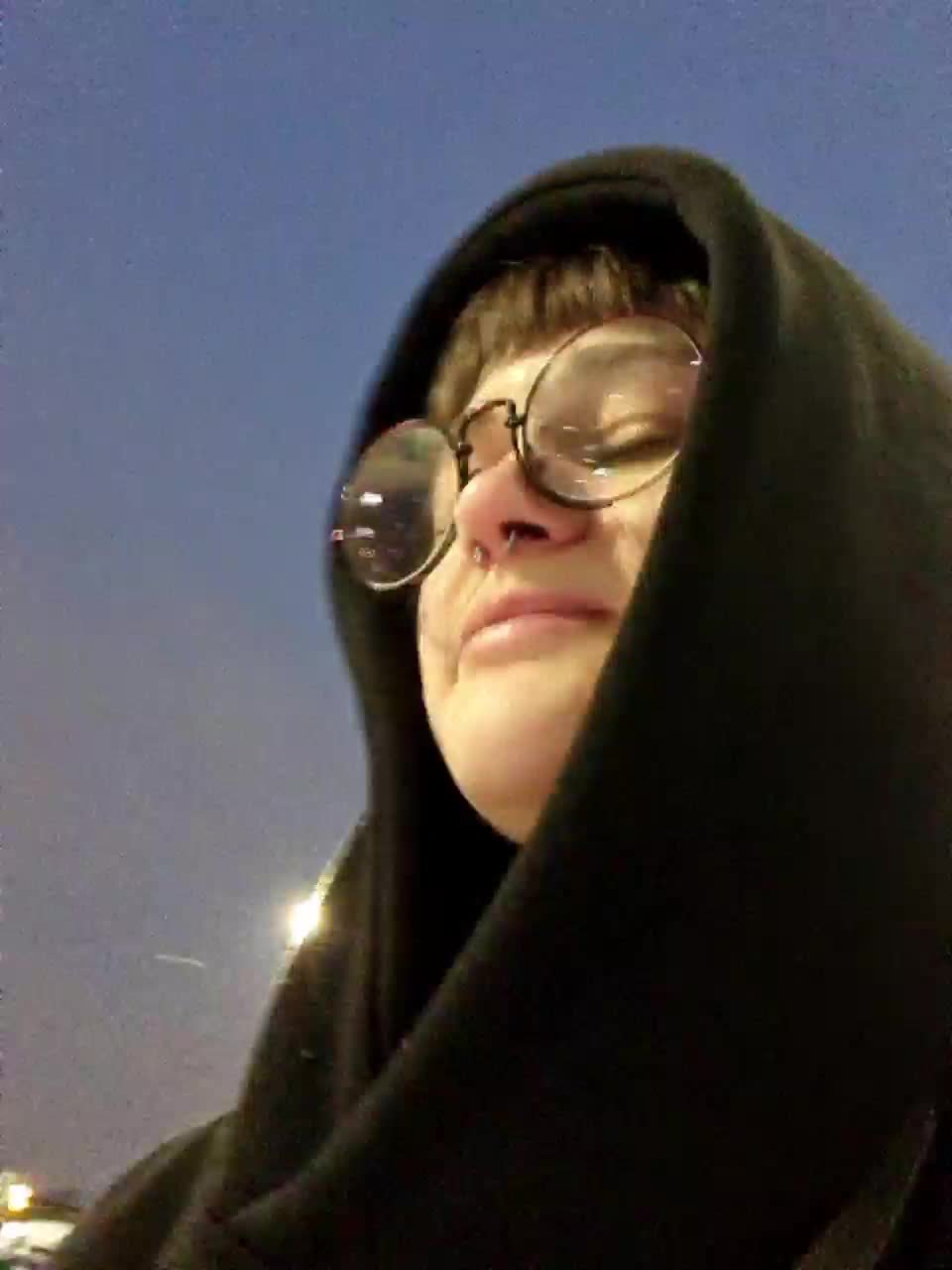 View or download file lolymolly on 2023-12-09 from bongacams