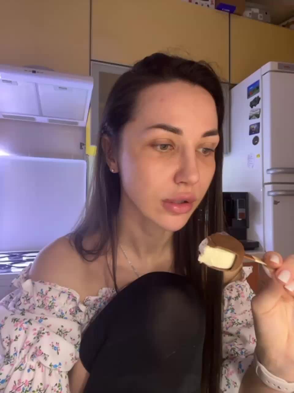 View or download file _ann_ on 2023-12-10 from bongacams