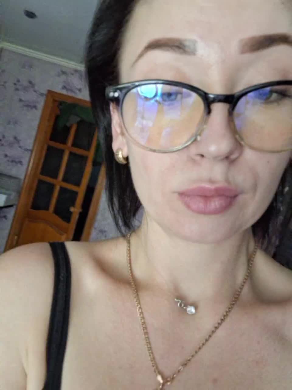 View or download file aureliyxxx on 2023-12-10 from bongacams