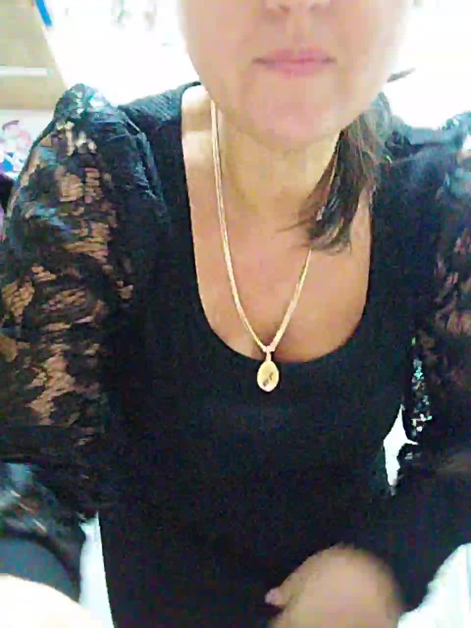 View or download file diva_mila on 2023-12-10 from bongacams