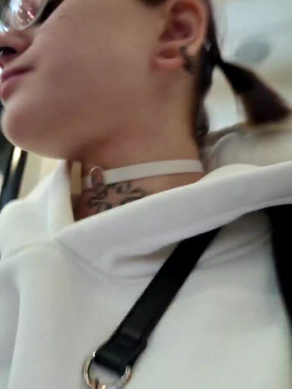 View or download file lolymolly on 2023-12-10 from bongacams