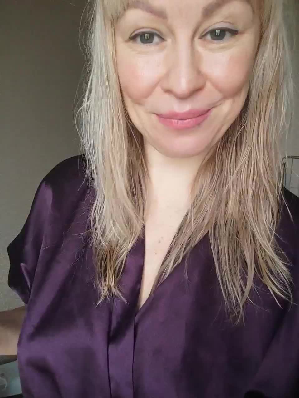 View or download file terrirose on 2023-12-10 from bongacams