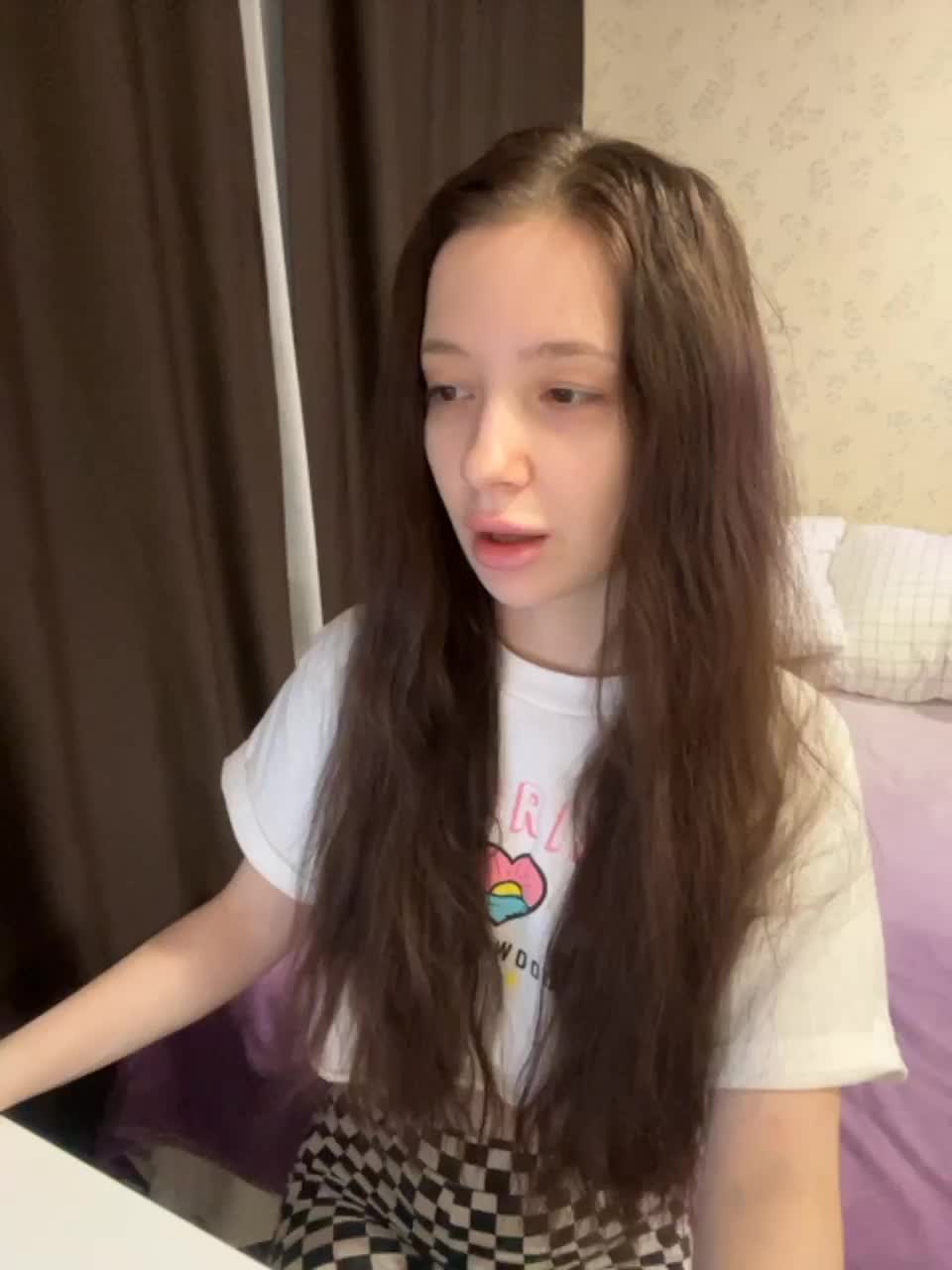 View or download file katrinnna on 2023-12-11 from bongacams