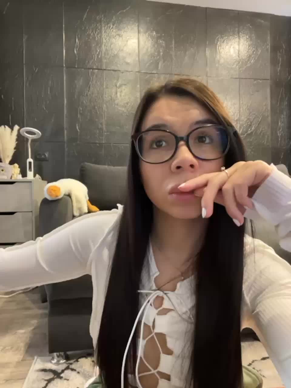 View or download file vero19nika on 2023-12-11 from bongacams