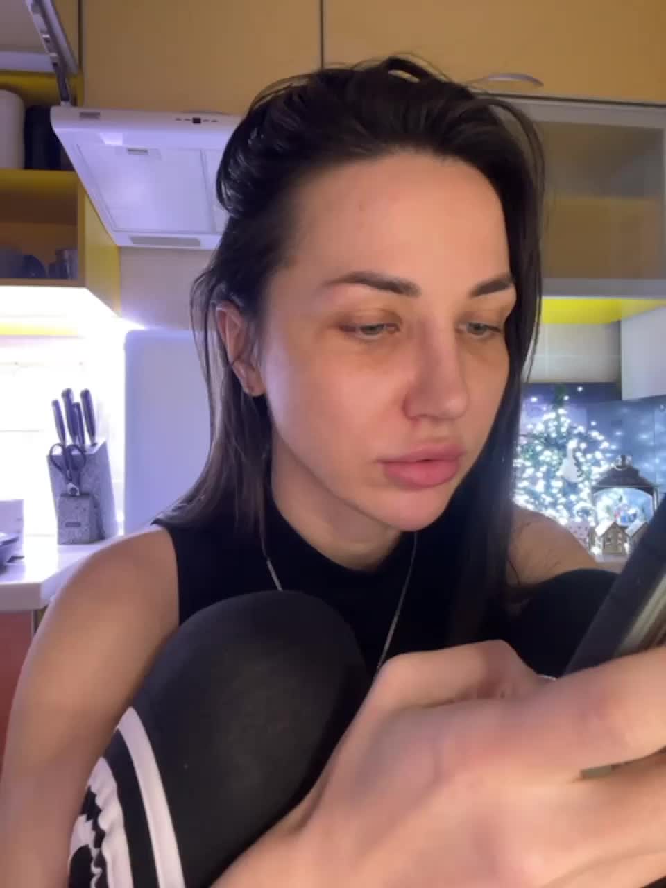 View or download file _ann_ on 2023-12-13 from bongacams