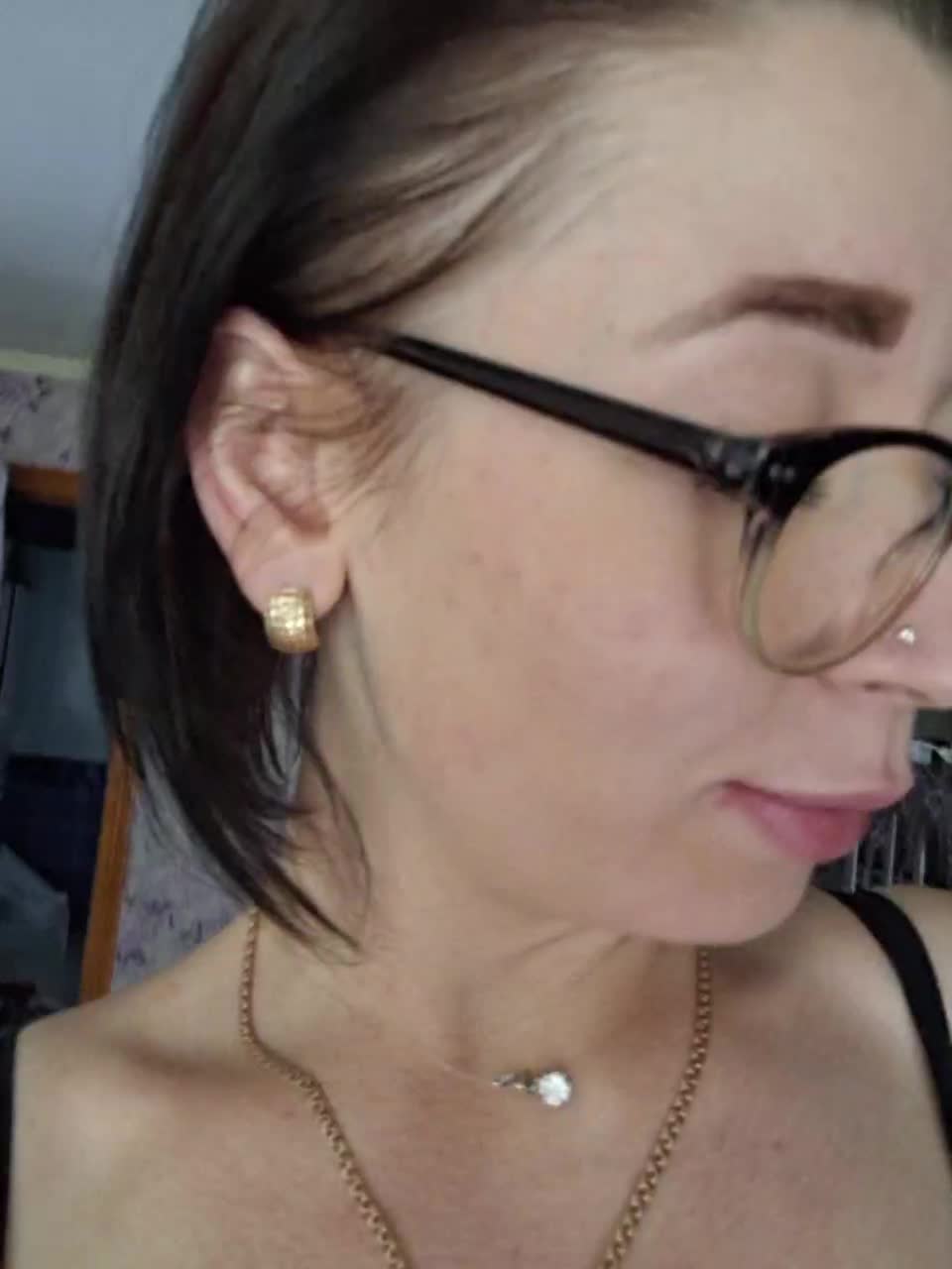 View or download file aureliyxxx on 2023-12-13 from bongacams