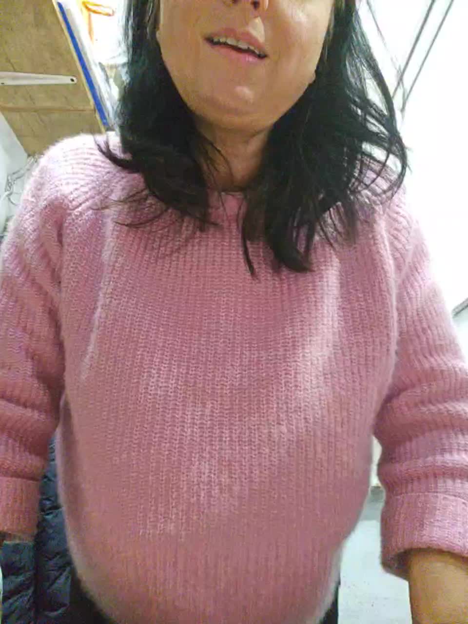 View or download file diva_mila on 2023-12-13 from bongacams