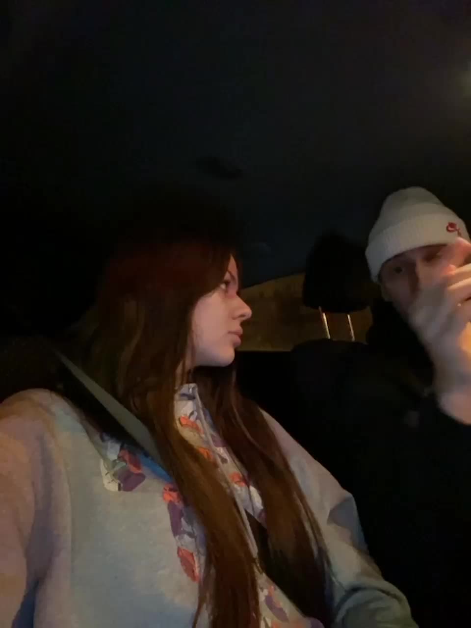 View or download file smokebeauty1 on 2023-12-13 from bongacams