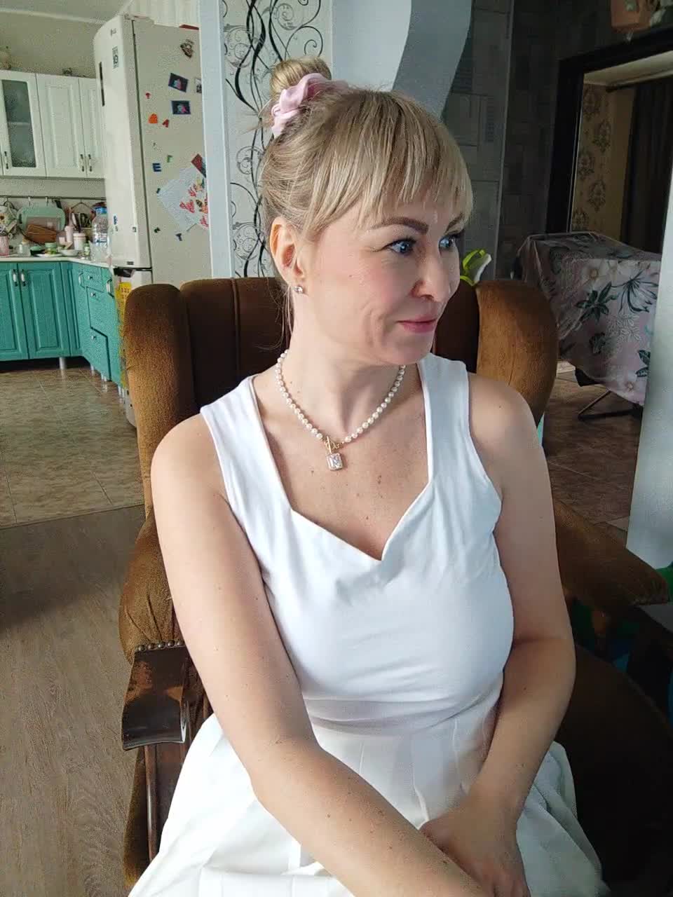 View or download file terrirose on 2023-12-13 from bongacams