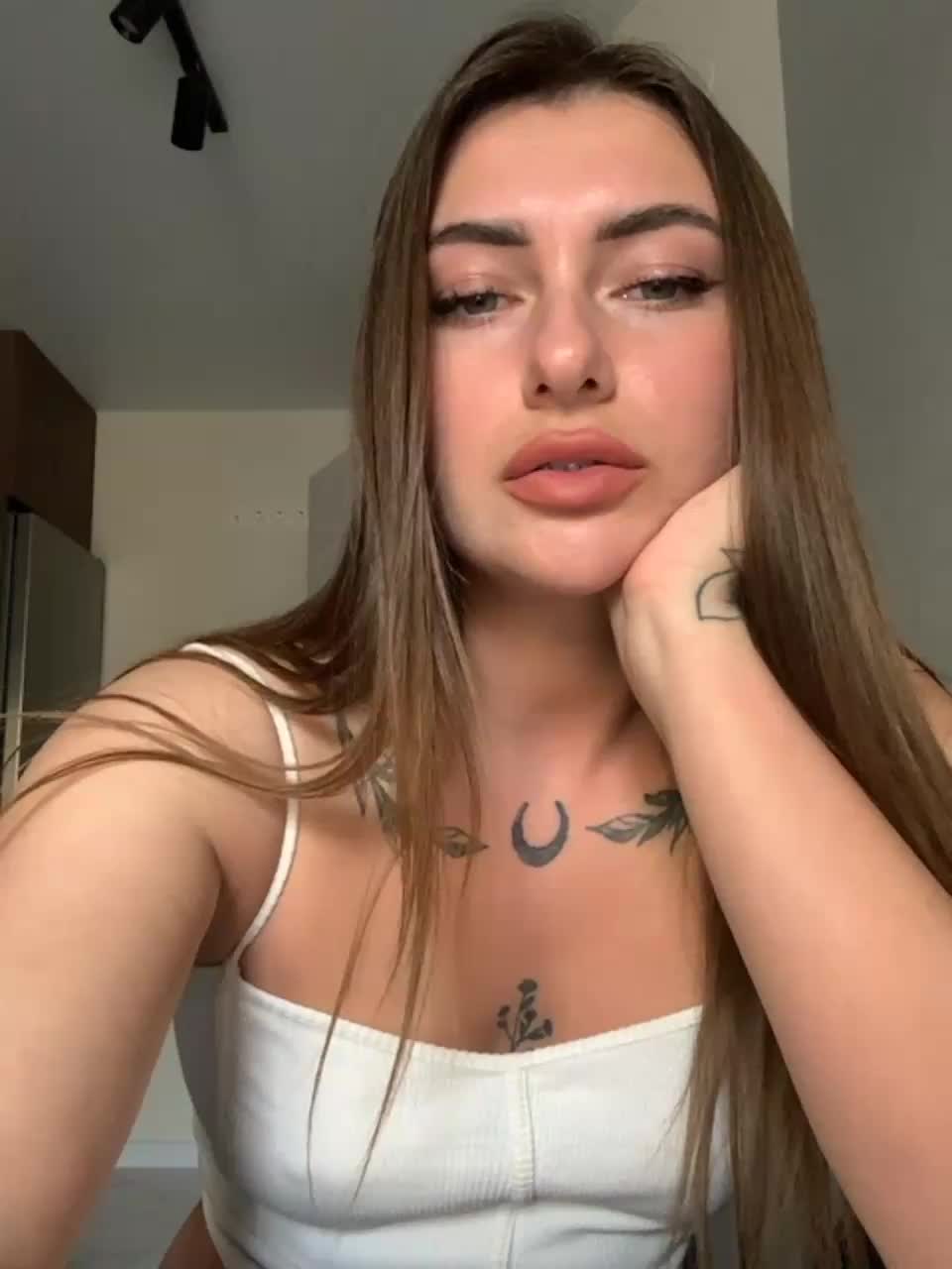 View or download file wildgirl on 2023-12-13 from bongacams