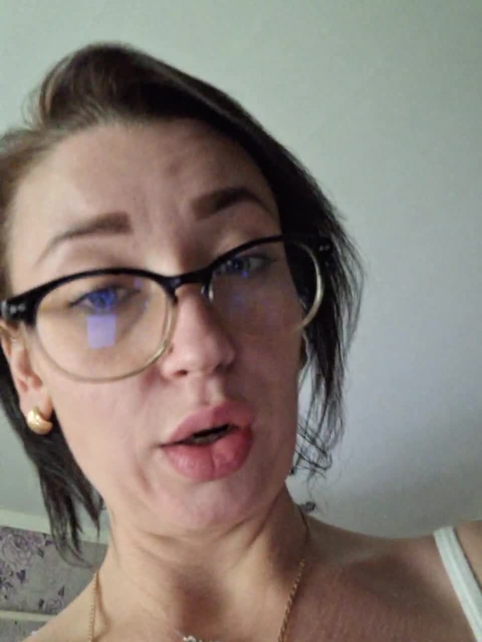 View or download file aureliyxxx on 2023-12-14 from bongacams