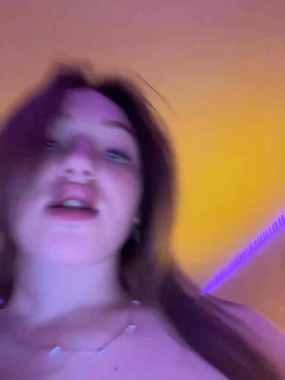 View or download file boredgirl on 2023-12-14 from bongacams